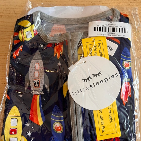 LITTLE SLEEPIES SPACE EXPLORER zippy new size 2T - Picture 3 of 7